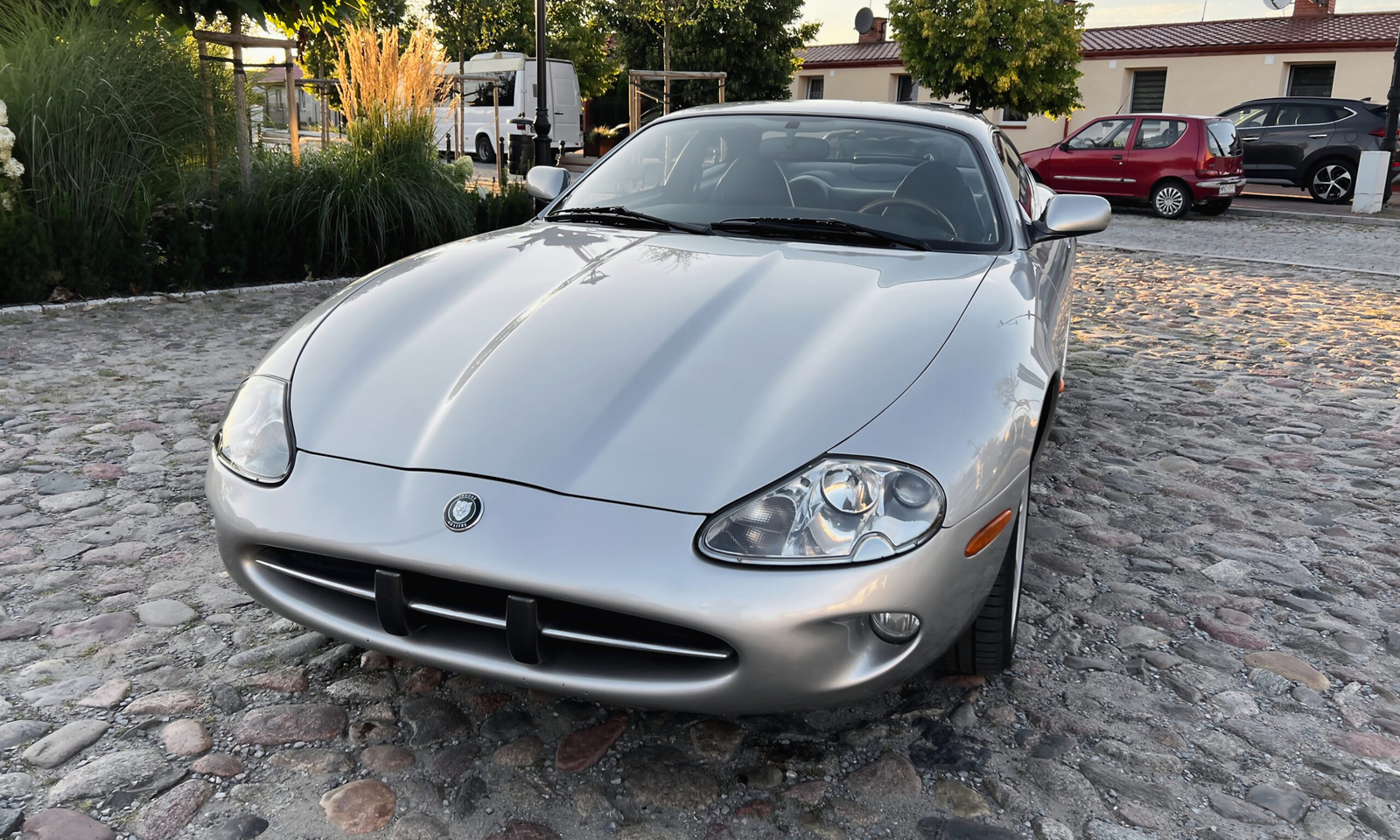 Jaguar XK8 - zdjęcie nr 4